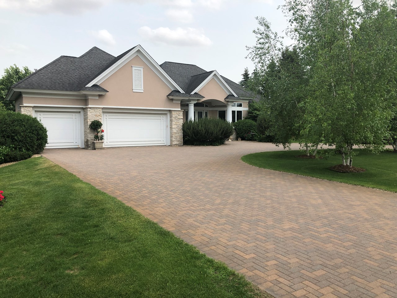 14 Evergreen Lane